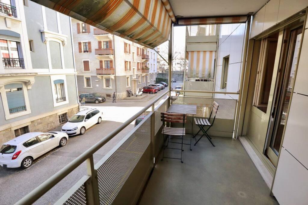 Comfortable, Very Well Located Between Train Station And Lake! Лозанна Екстер'єр фото